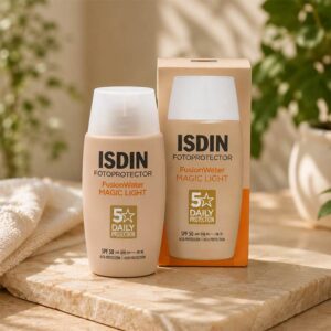 ضد آفتاب رنگی مجیک لایت ایزدین فیوژن واتر SPF50 اصل 50 میل